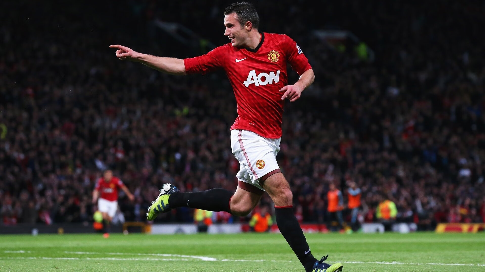 曼城本赛季英超射手榜:哈兰德13球领跑,曼城创造的英超最高分